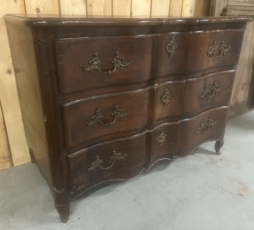 Louis XV Chest Of Drawers, 18th Century, Chinese-style Handle, Curved Crossbow Design, Furniture 15