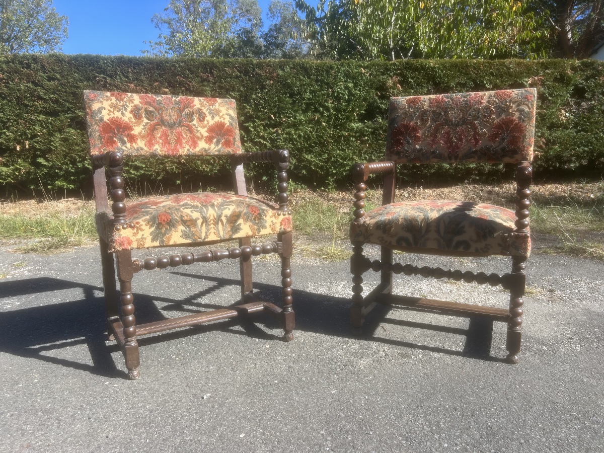 Fausse Paire de Fauteuil à Bras Haute Epoque Louis XIII Belier Château-photo-1