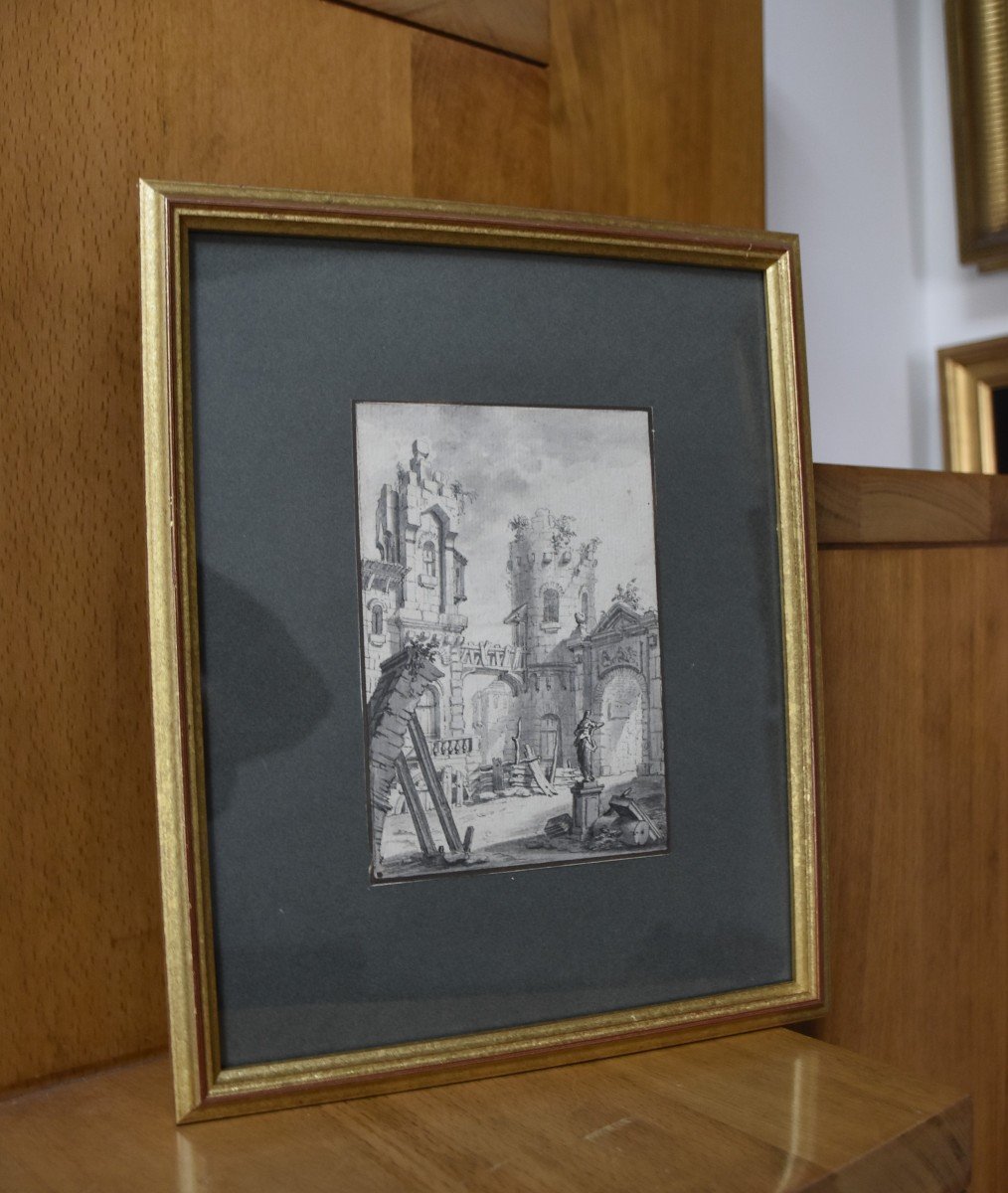 Ecole française du XVIIIe siècle,  Cour d'un palais en ruine, dessin à la plume-photo-4