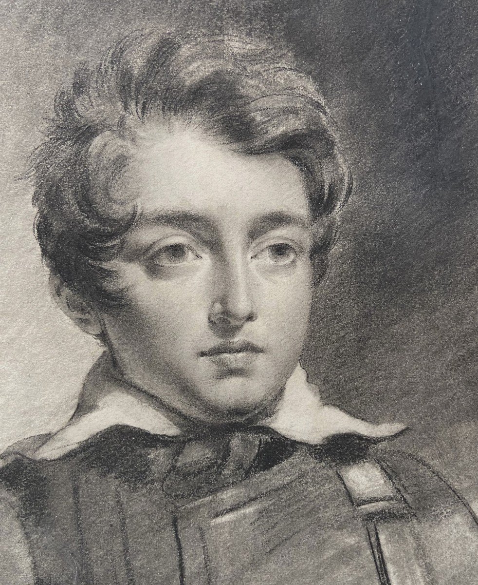 École romantique française, vers 1840 Portrait d'un jeune homme,  fusain sur papier-photo-3