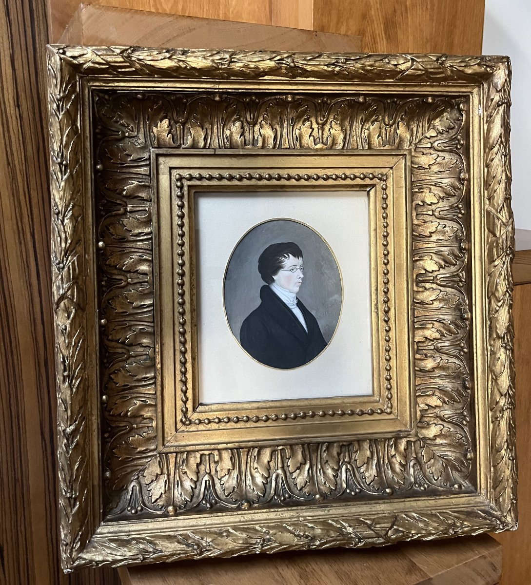 Ecole allemande (?) du début du XIXe siècle,  Portrait d'un jeune homme portant des lunettes,  -photo-7