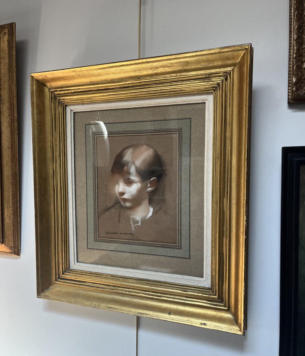 Lucien Victor Guirand De Scevola (1871-1950) Portrait Of A Young Boy, Signed Pastel-photo-2
