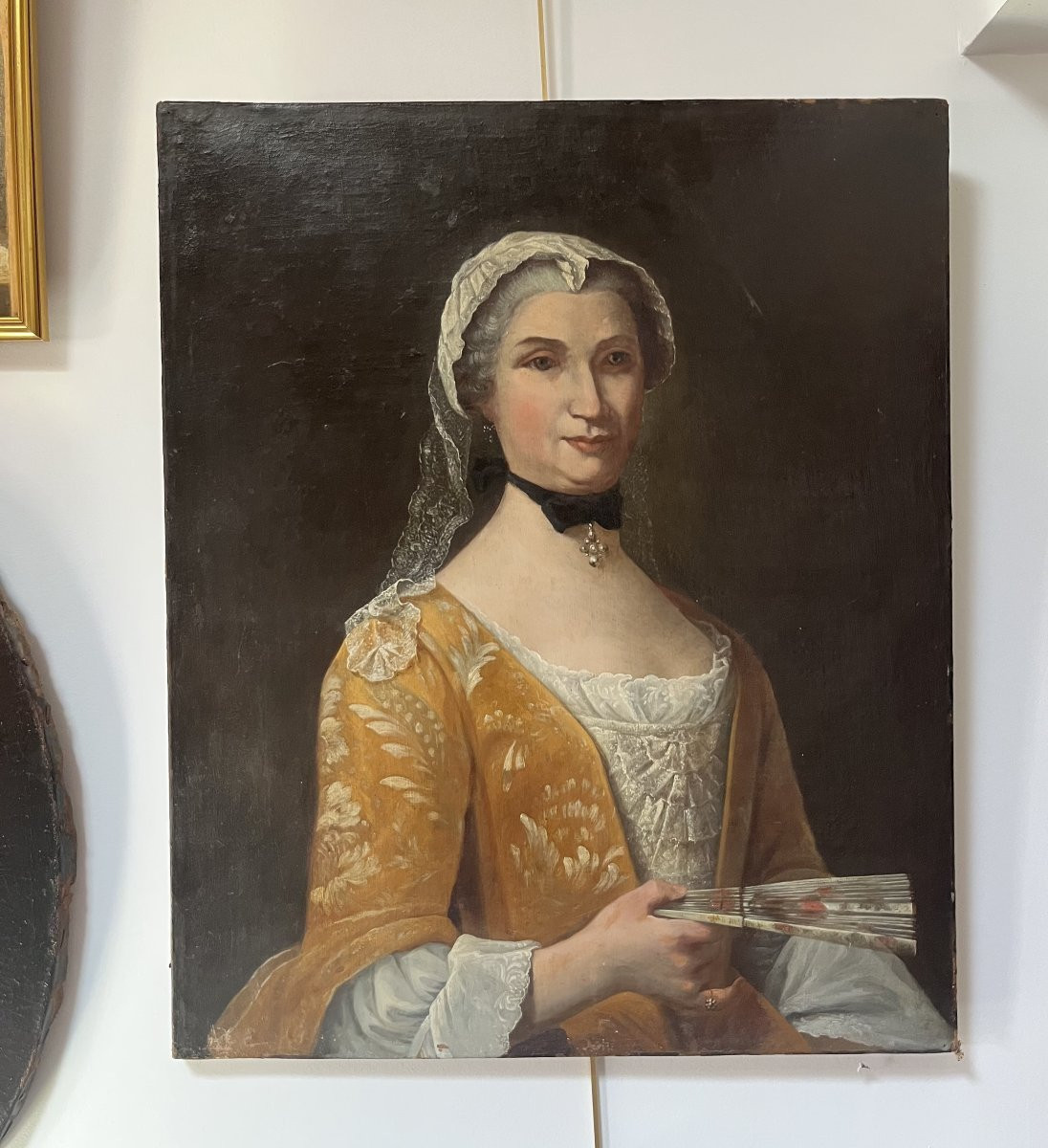  École française du XIXe siècle, Portrait d'une dame à l'éventail, huile sur toile-photo-4