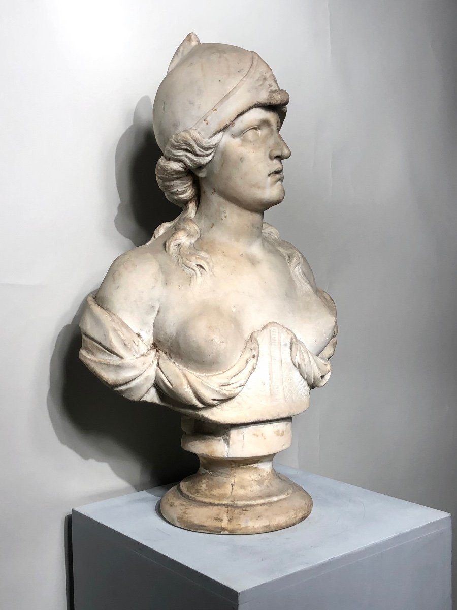 Marble Bust Of Minerva From The 17th Century. -photo-2