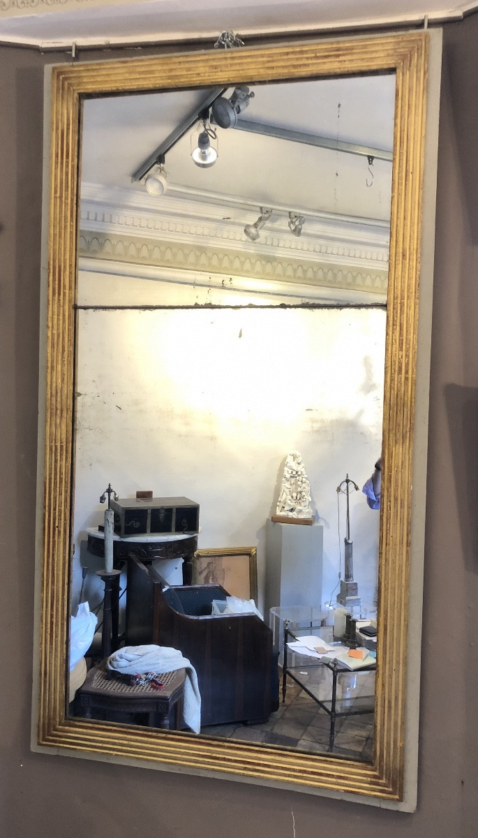 Miroir d’époque Louis XVI. 