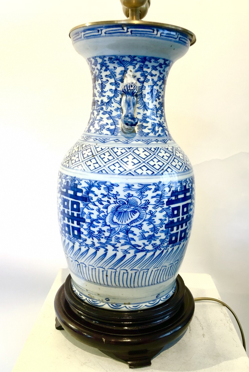 Chinese Porcelain Lamp From The Early 20th Century. -photo-2