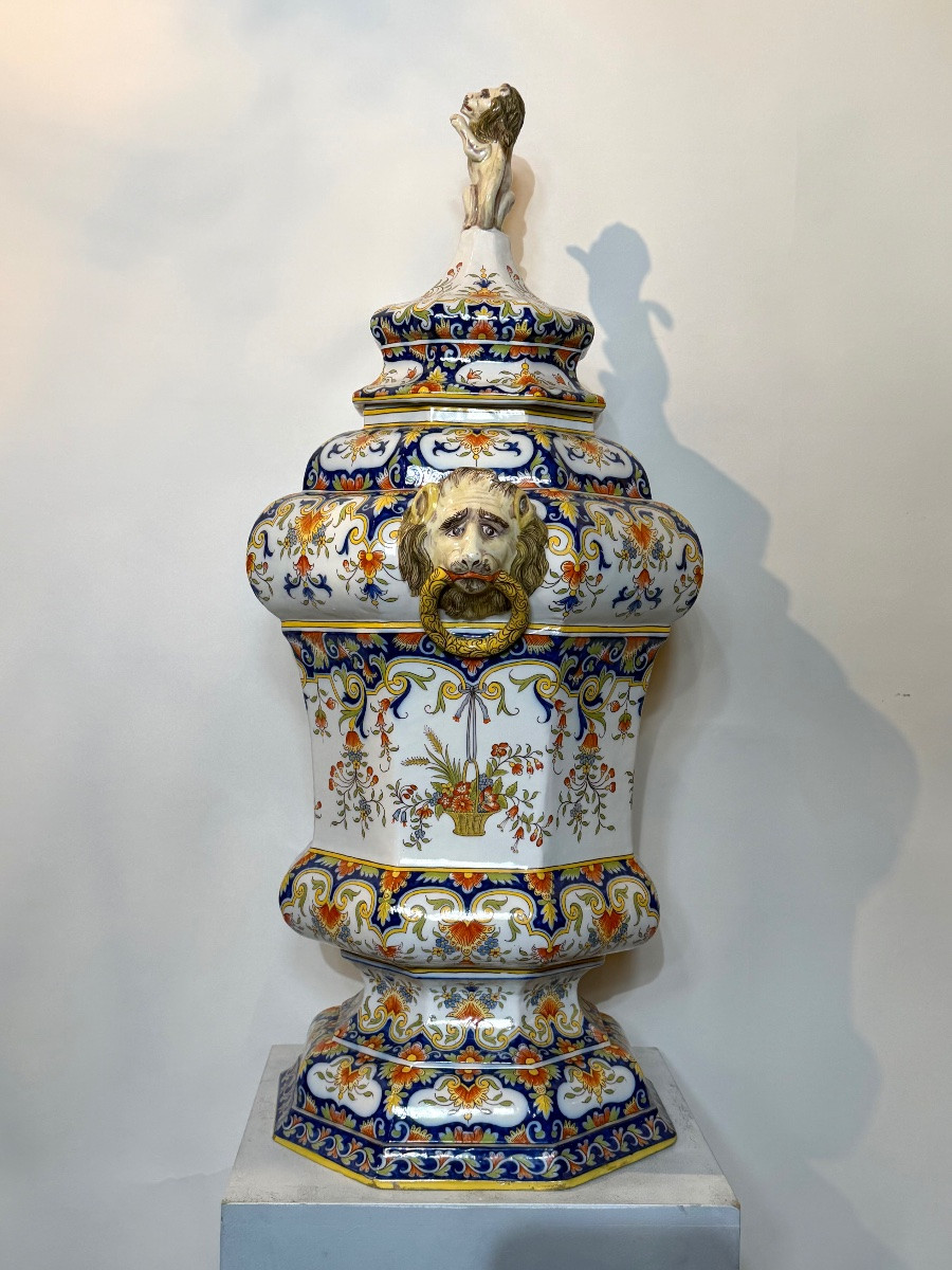 Covered Pot From The Desvres Earthenware Factory, 70 Cm High. -photo-4