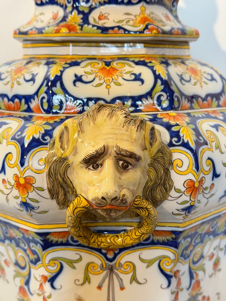 Covered Pot From The Desvres Earthenware Factory, 70 Cm High. -photo-3