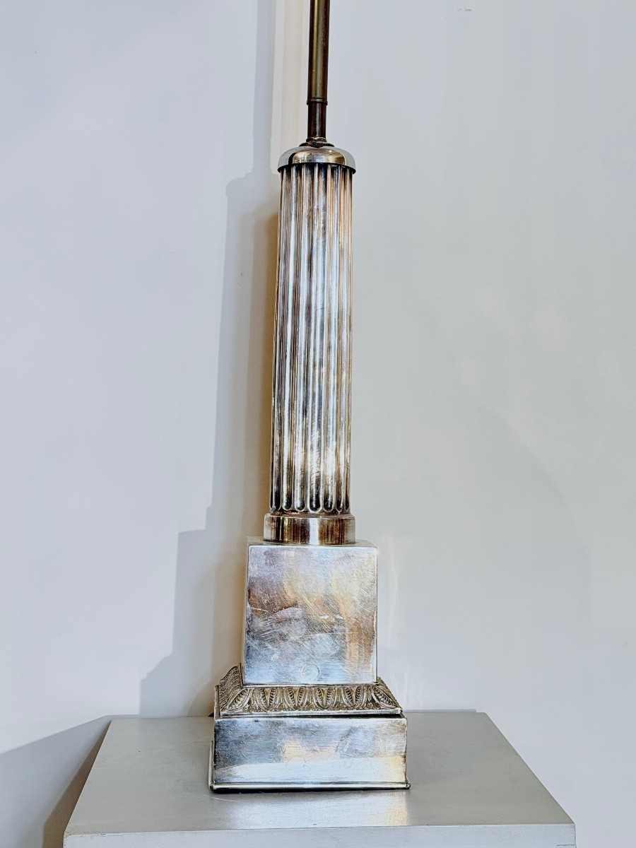 Lampe en métal argenté d’époque du milieu XIX ème siècle. -photo-2