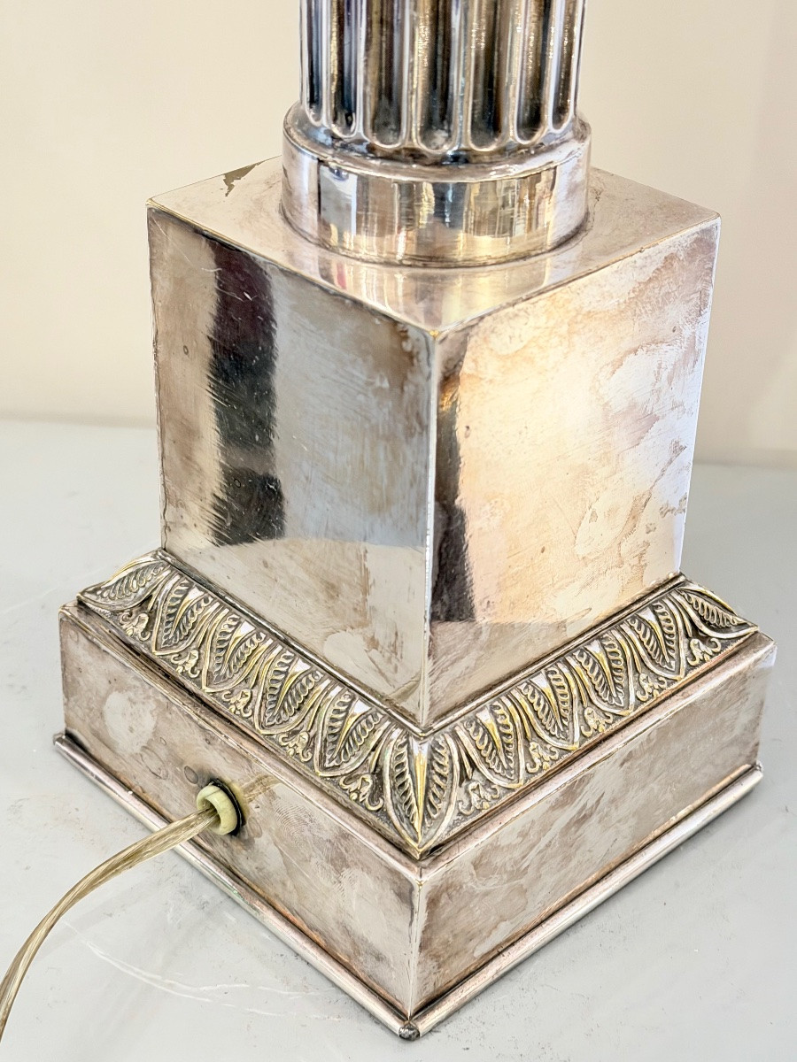 Lampe en métal argenté d’époque du milieu XIX ème siècle. -photo-2
