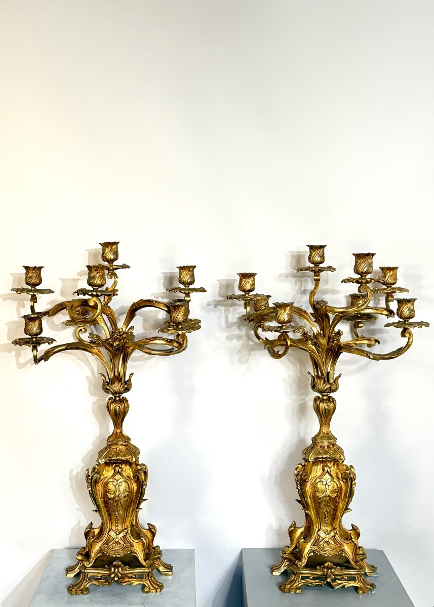 Paire de candélabres de style Louis XV. -photo-2