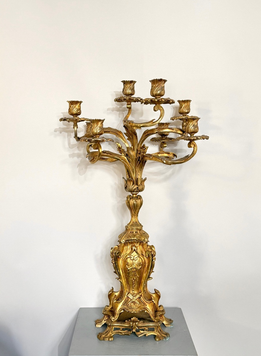 Paire de candélabres de style Louis XV. -photo-3