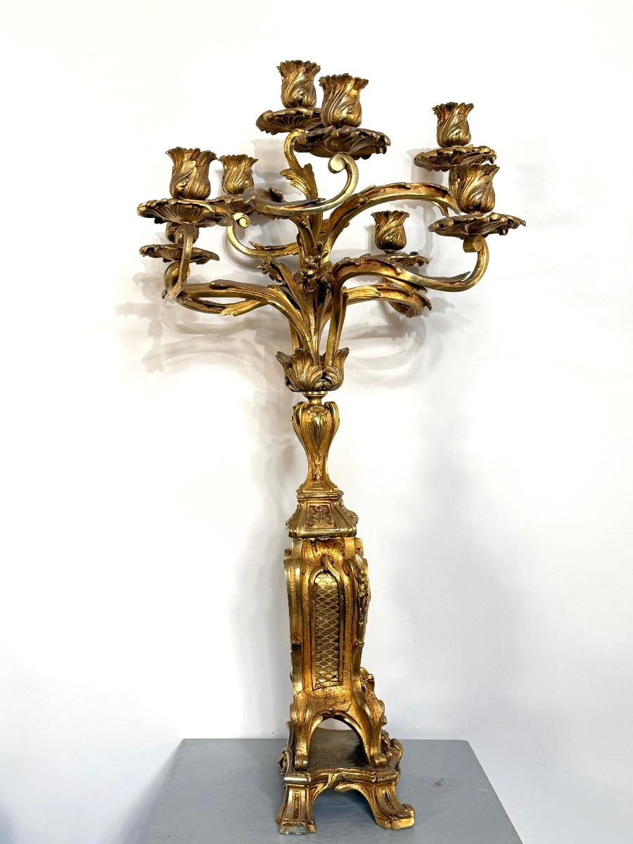 Paire de candélabres de style Louis XV. -photo-7