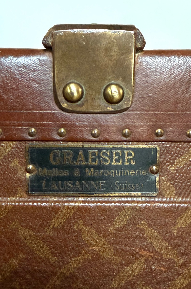 Travel Trunk From The Brand Suiis Graeser.-photo-1