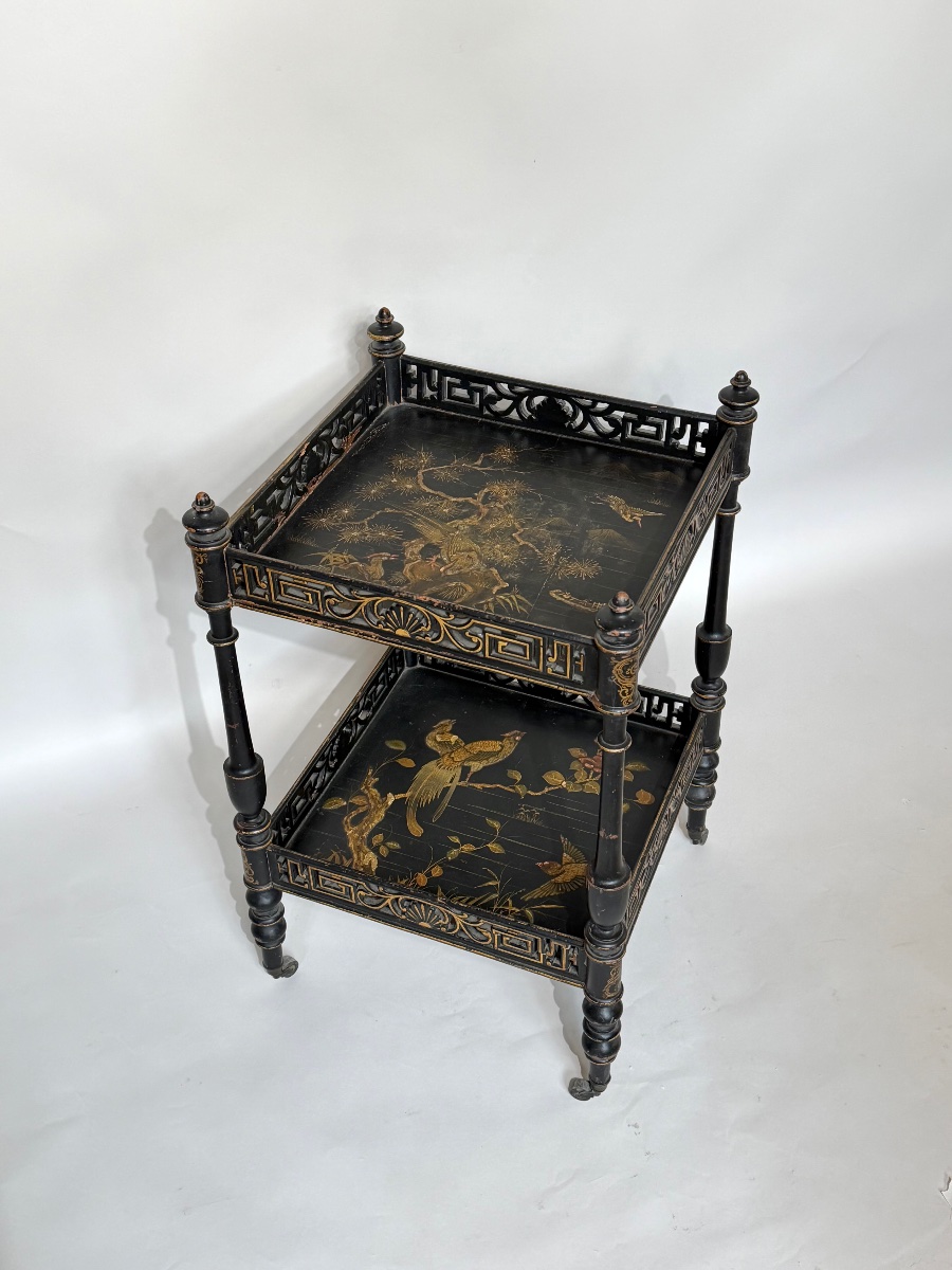 Japanese-style Side Table From The Napoleon III Period. -photo-2