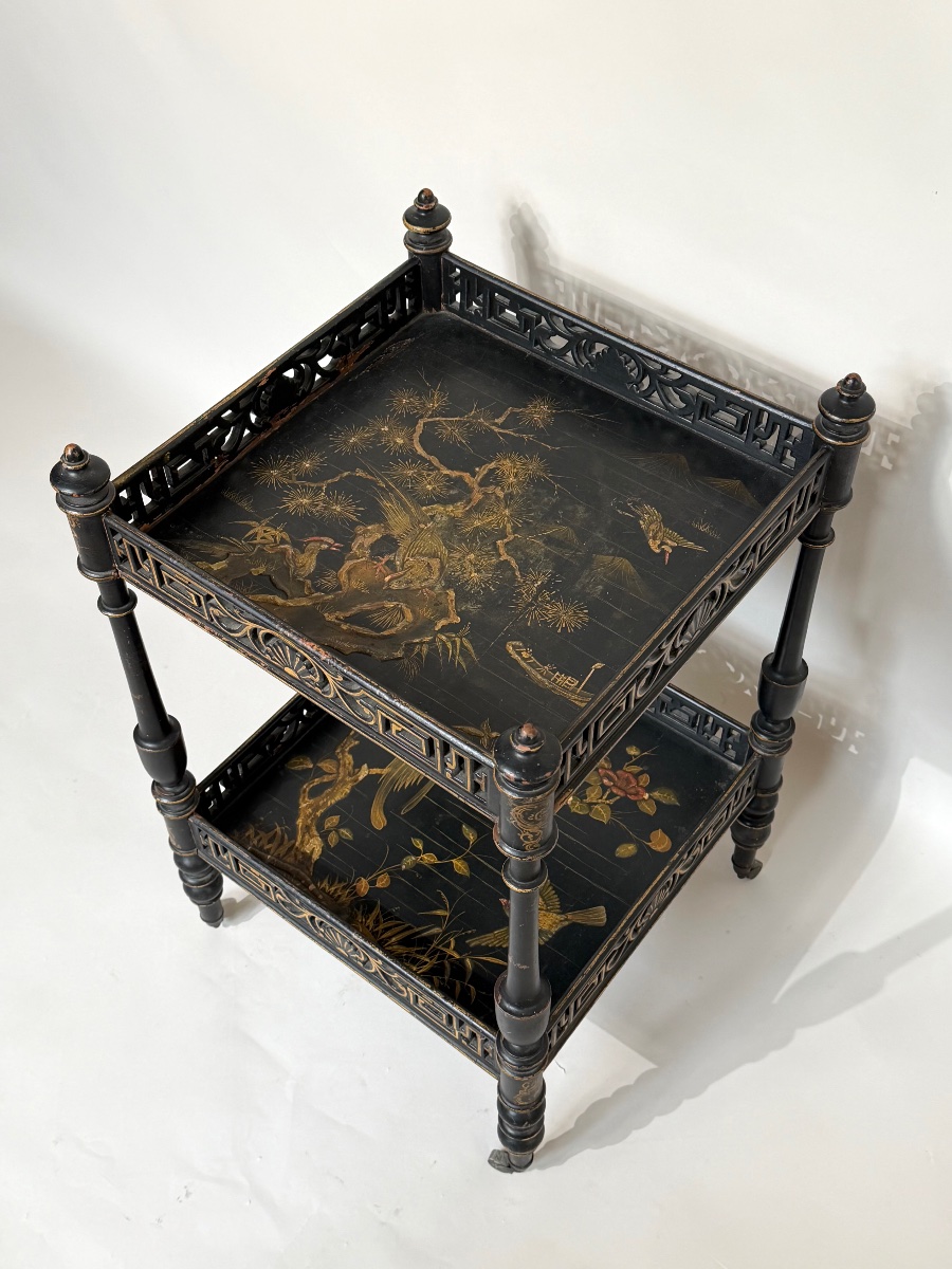 Japanese-style Side Table From The Napoleon III Period. -photo-1