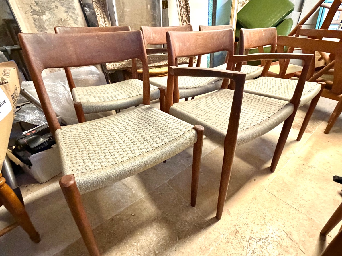Série de 4 chaises et 2 fauteuils de salle à manger.  Niels Otto Møller Modèle 57. -photo-4