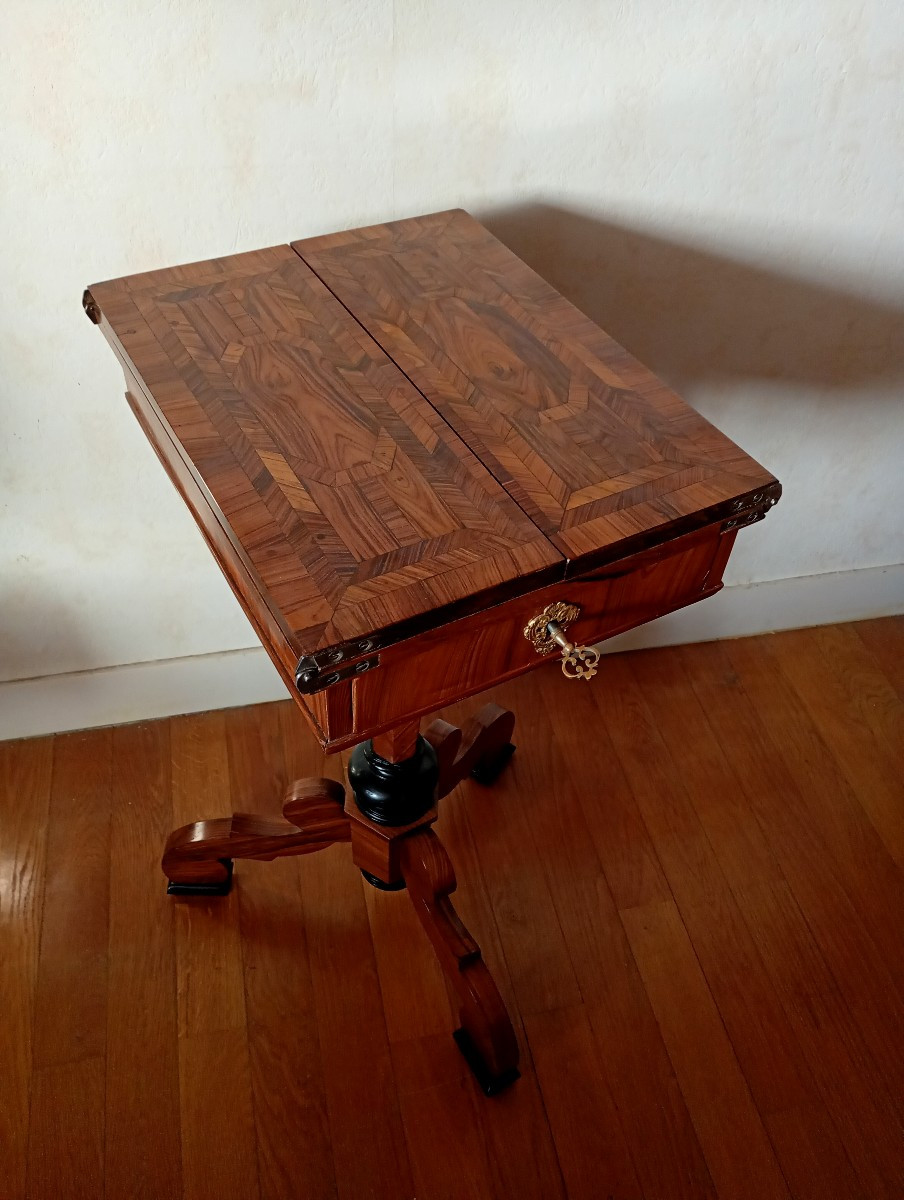 Gueridon Louis XIV Period-photo-4