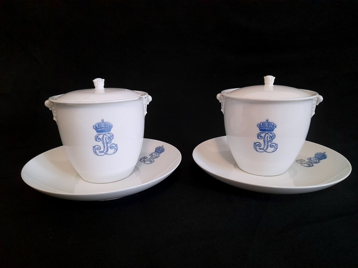 Pot à sucre porcelaine sevres louis philippe sucriers château fontainebleau souvenir historique