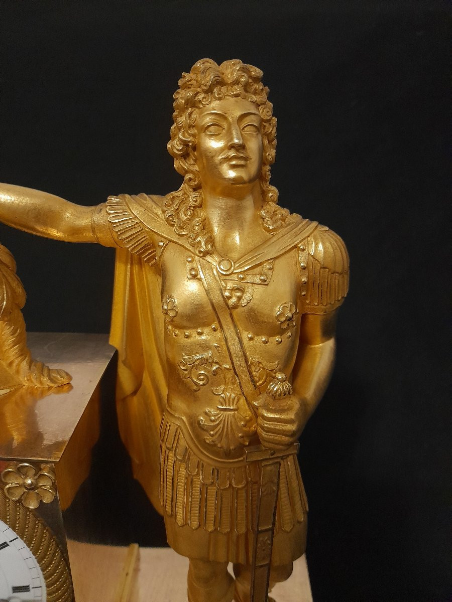 Pendule bronze doré epoque Restauration Louis XIV Bourbons roi des français -photo-2