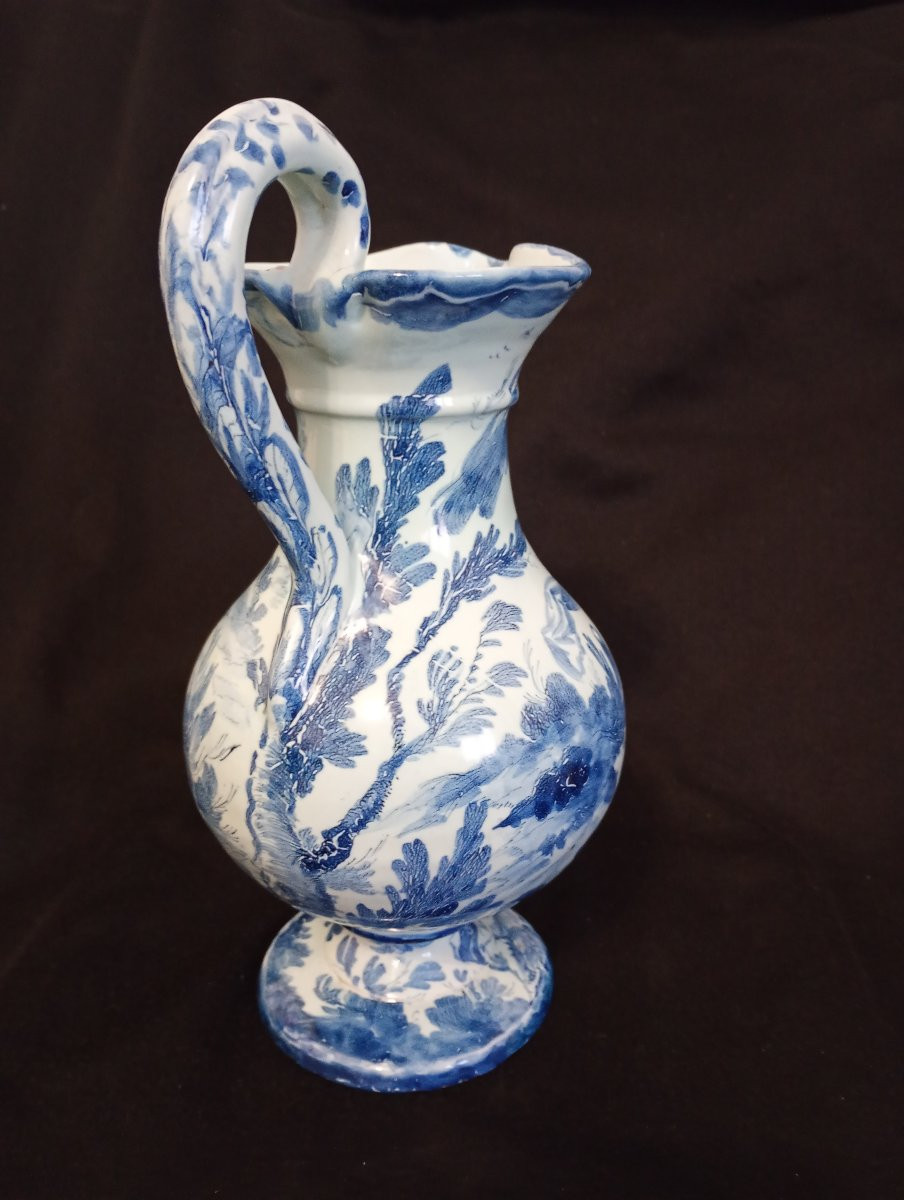 Italian Savona Faience Ewer, 17th Century, High Period, With Gonzaga Coat Of Arms-photo-4