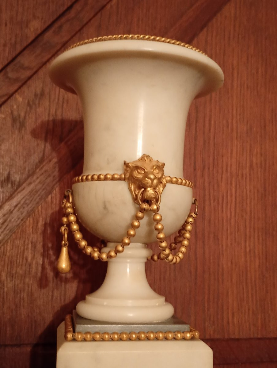 Pair Of Medici Urns Vases, Louis XVI Style Mantelpiece Ornament, 16 Gilt Bronze Incense Burner-photo-3