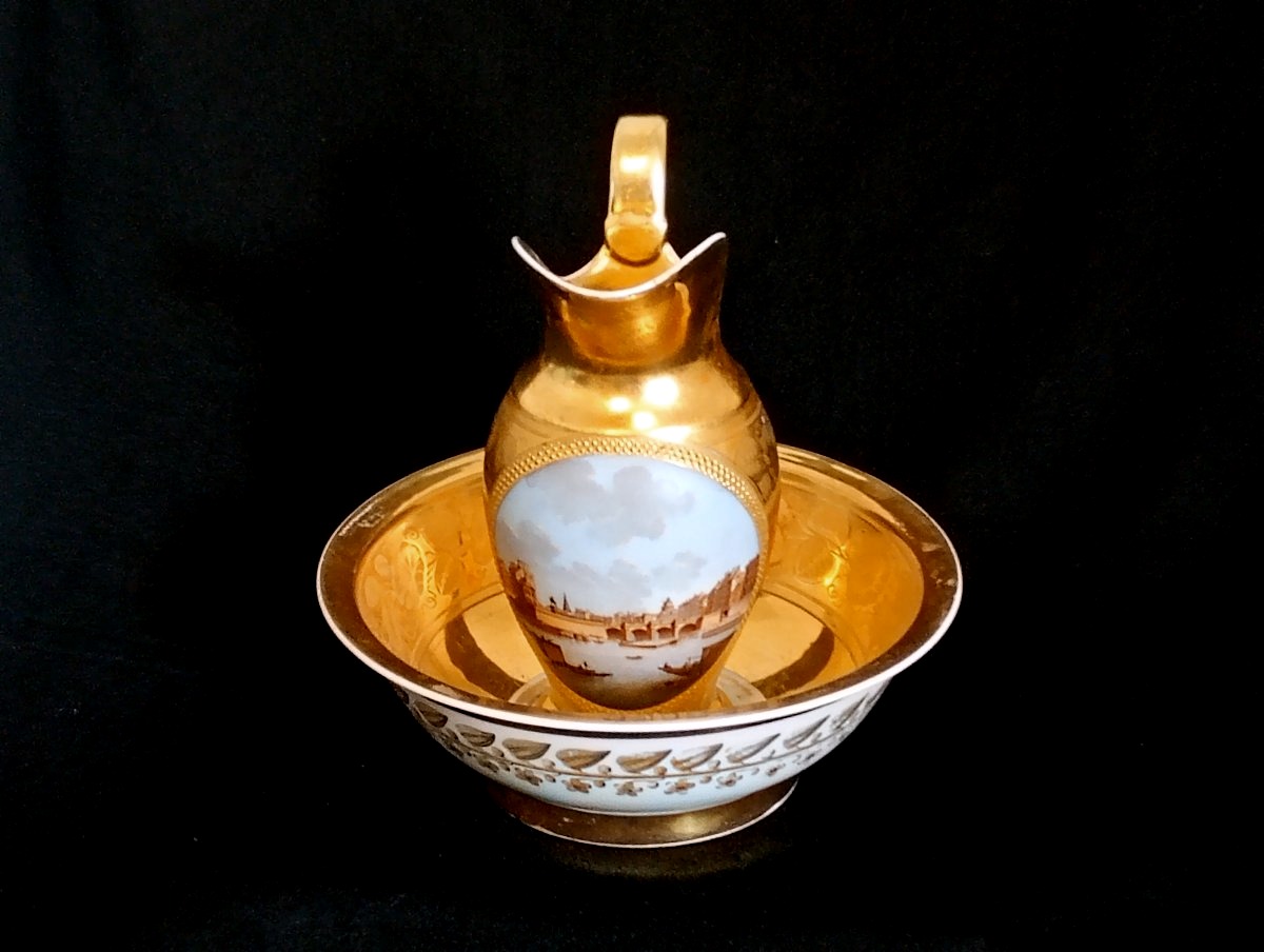 Porcelain Ewer And Basin, Porcelaine Old Paris, Louis-philippe-era Toiletries Set