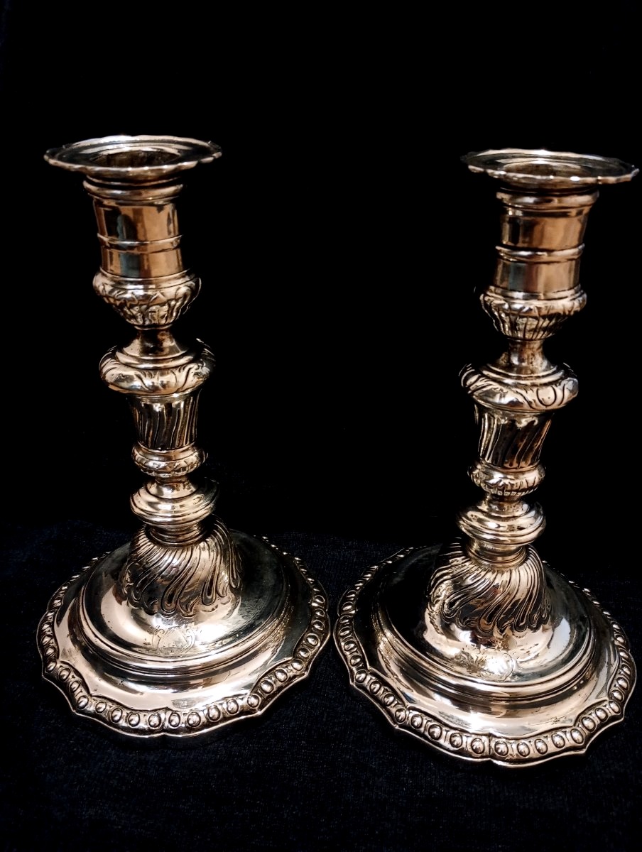 Pair Of Louis XV-era Bathroom Candlesticks, 15, Silver-plated Bronze, With Coat Of Arms And Crest
