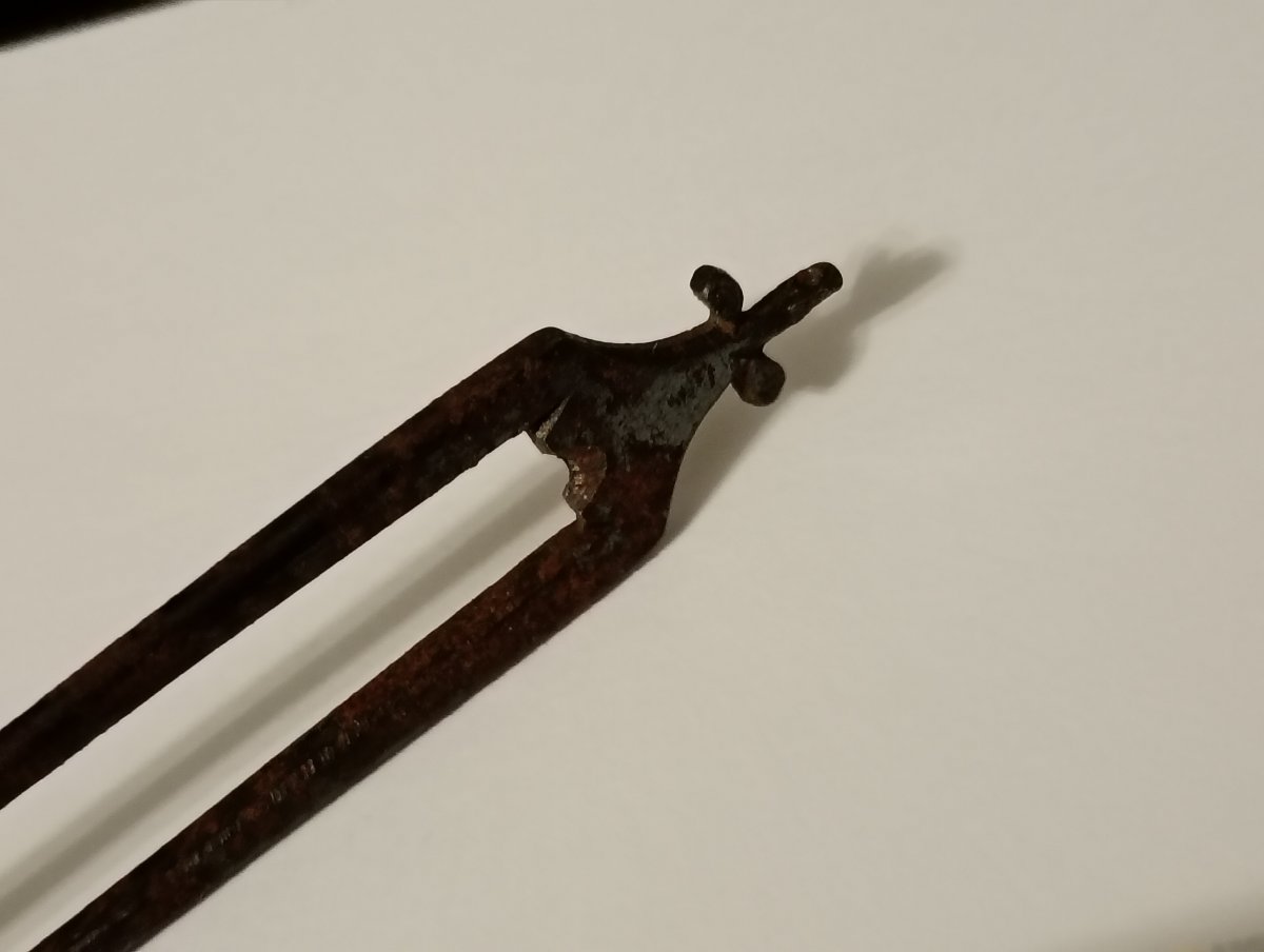 17th-century Coin-changing Set With Scale And Balance Box  -photo-2