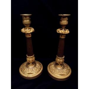 Paire de bougeoirs double patine bronze doré epoque Restauration flambeaux