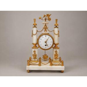 Pendule portique d'époque Louis XVI 16 pendulette 18eme xviii siecle