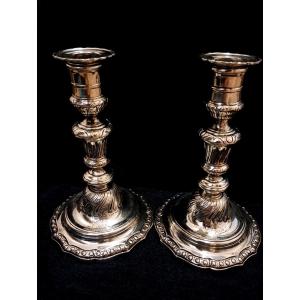 Pair Of Louis XV-era Bathroom Candlesticks, 15, Silver-plated Bronze, With Coat Of Arms And Crest