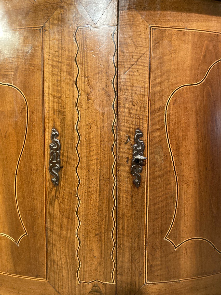 18th Century Woodwork Buffet-photo-4