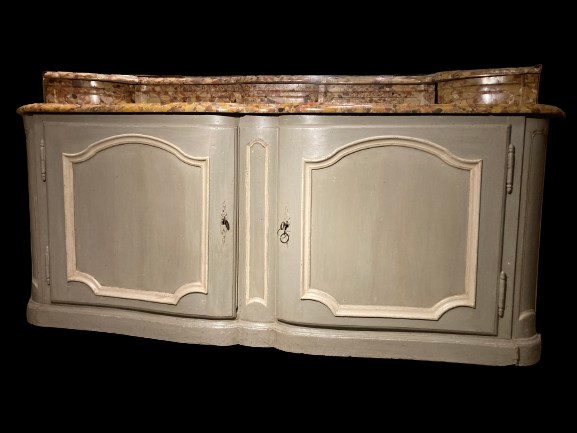 Buffet galbé Louis XV