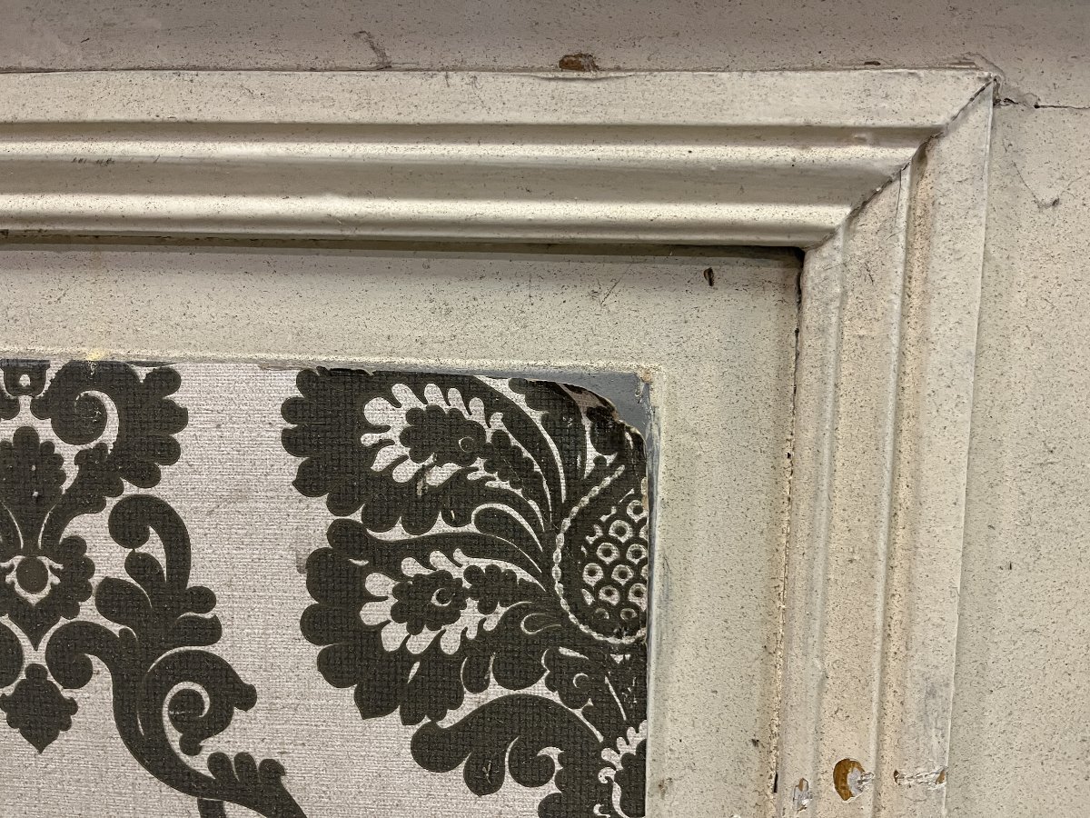 Louis XVI-style Lower Wainscoting-photo-2