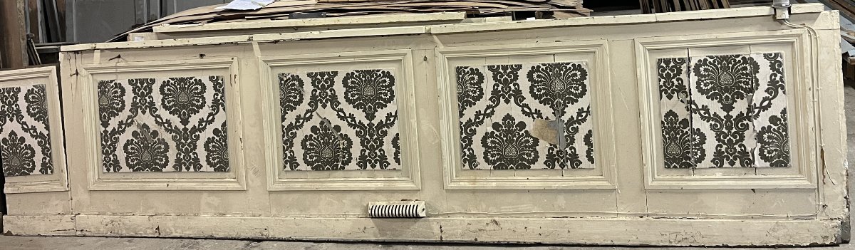 Louis XVI-style Lower Wainscoting