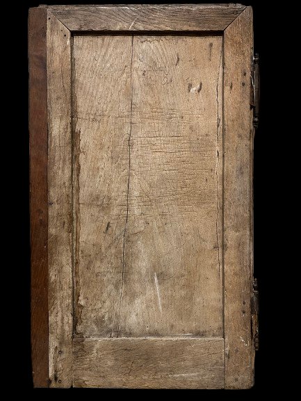 Petite porte à motif sculpté-photo-1