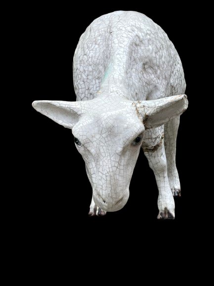 Terre cuite émaillée représentant un mouton