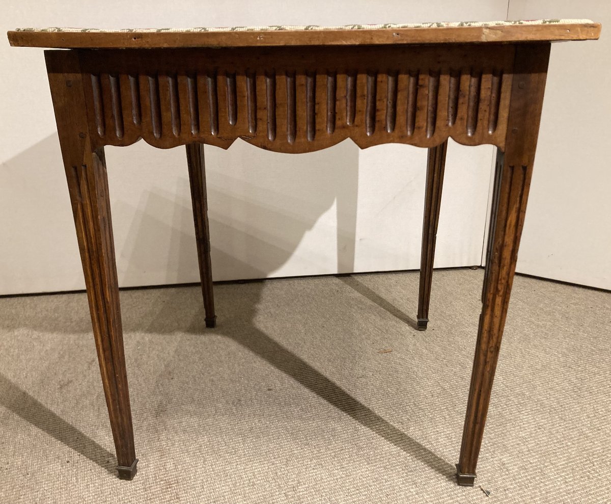 Petite table de jeux de style Louis XVI-photo-2