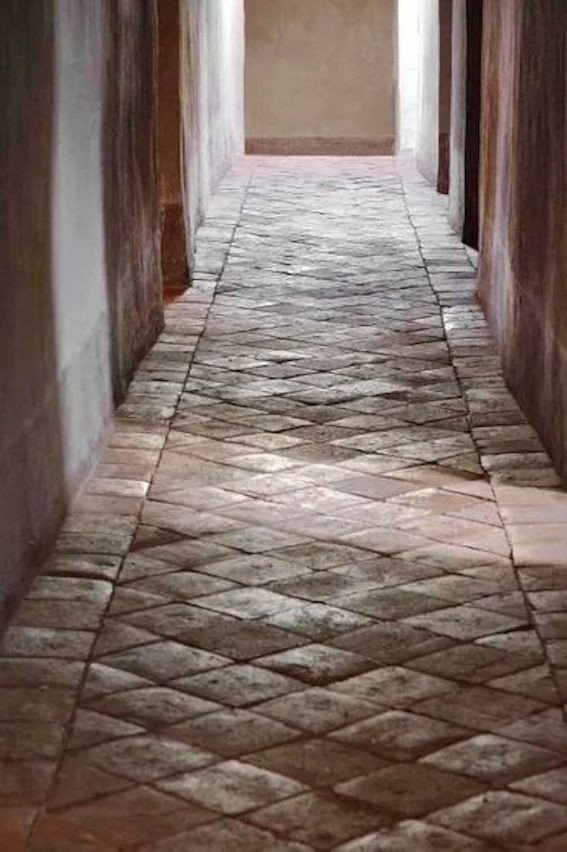 LA DOUCEUR ANGEVINE - 100 m2  de Tomettes d'Epoque XVIII ème Siècle  - Carrés de 16 cm x 16 cm-photo-4