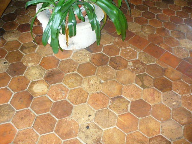 18th Century Floor Tiles - Hexagons 16cm X 16cm-photo-2