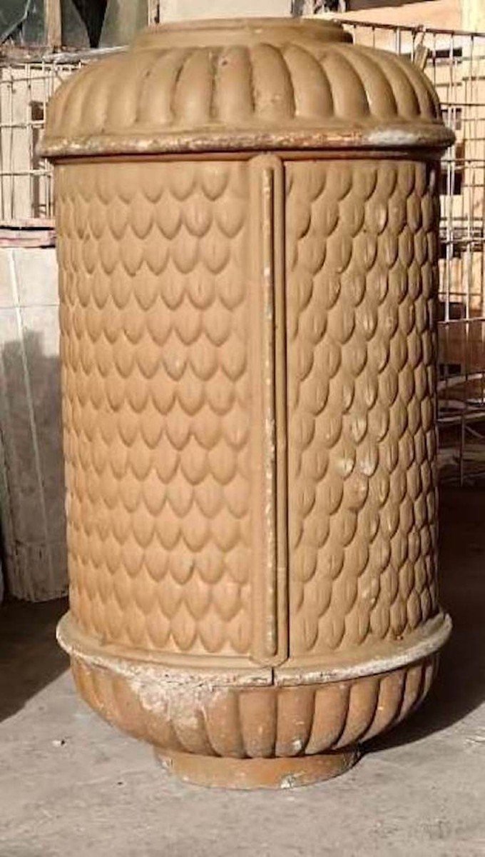 Vintage Parisian Trash Bin-photo-2