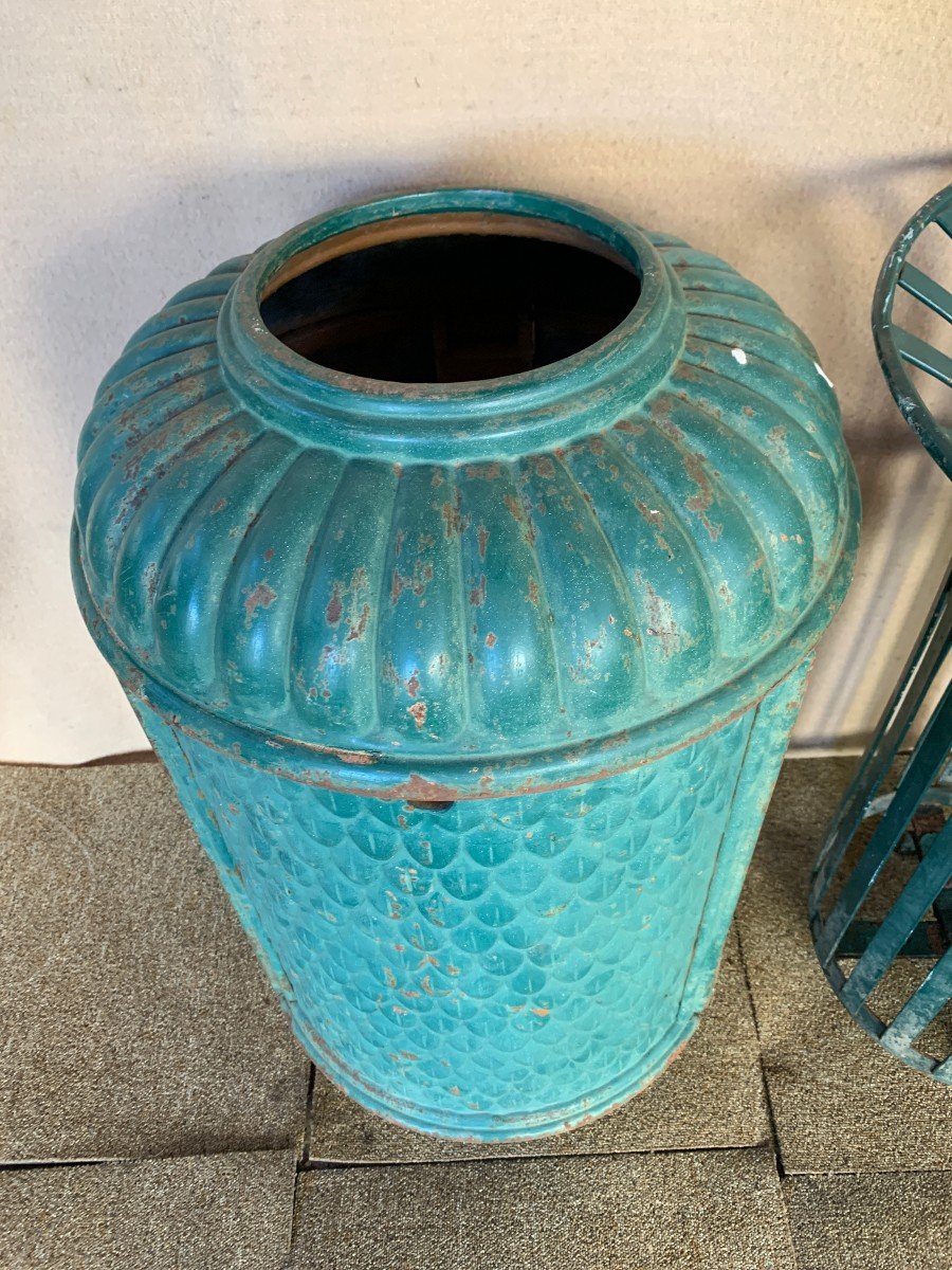 Vintage Parisian Trash Bin-photo-3