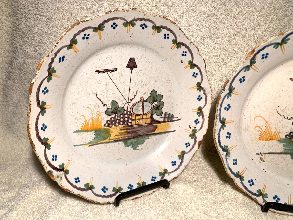 Nevers XVIIIth Century - Pair Of Plates With Gardening Decor-photo-2