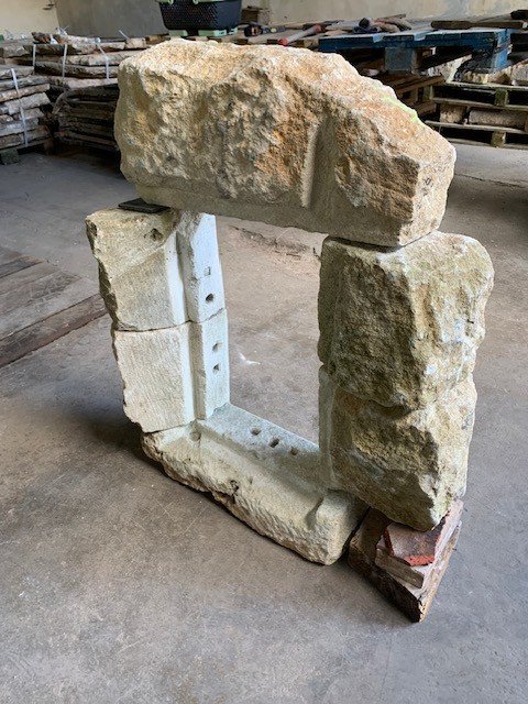 Small Window Frame From The 15th Century - Circa 1420/1480-photo-6