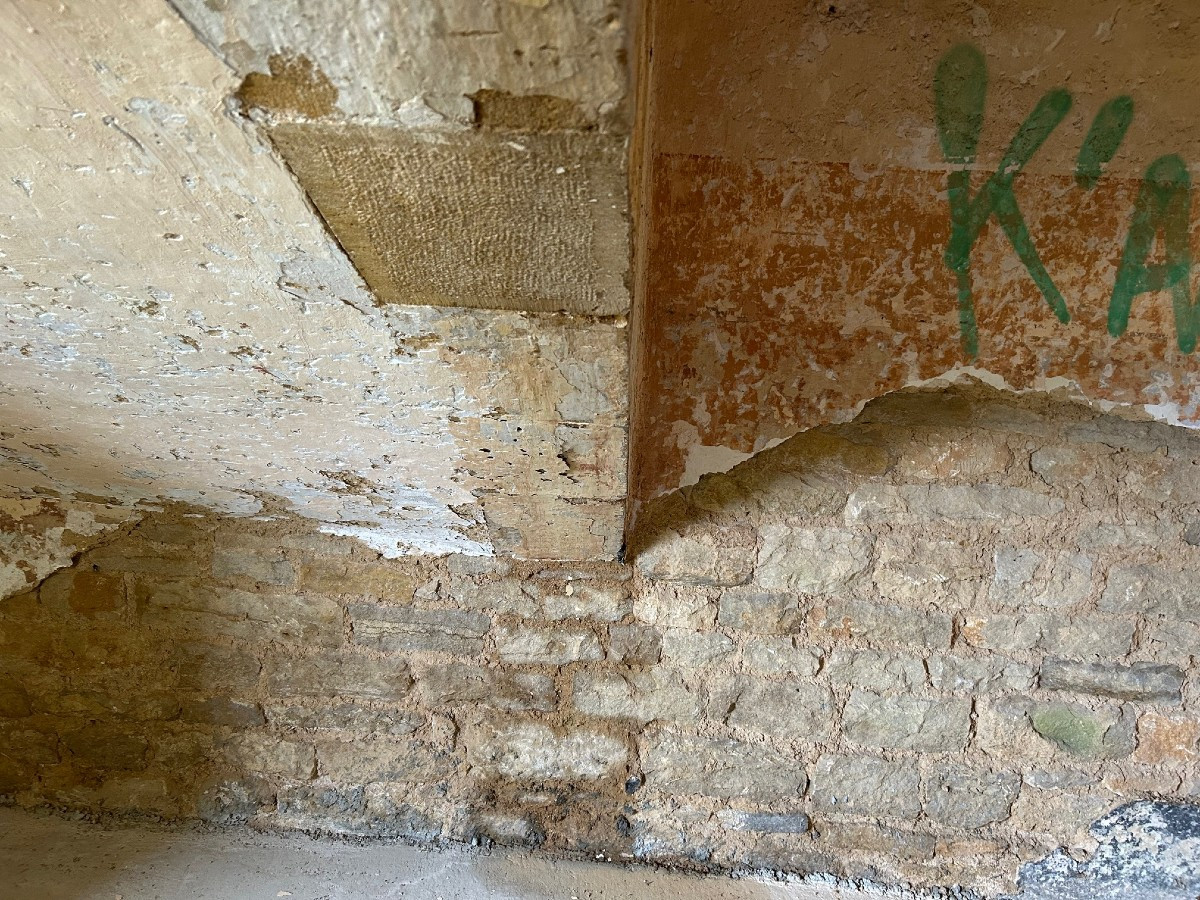 17th Century Architecture  -  6 Exceptional Langres Stone Arches  -photo-3