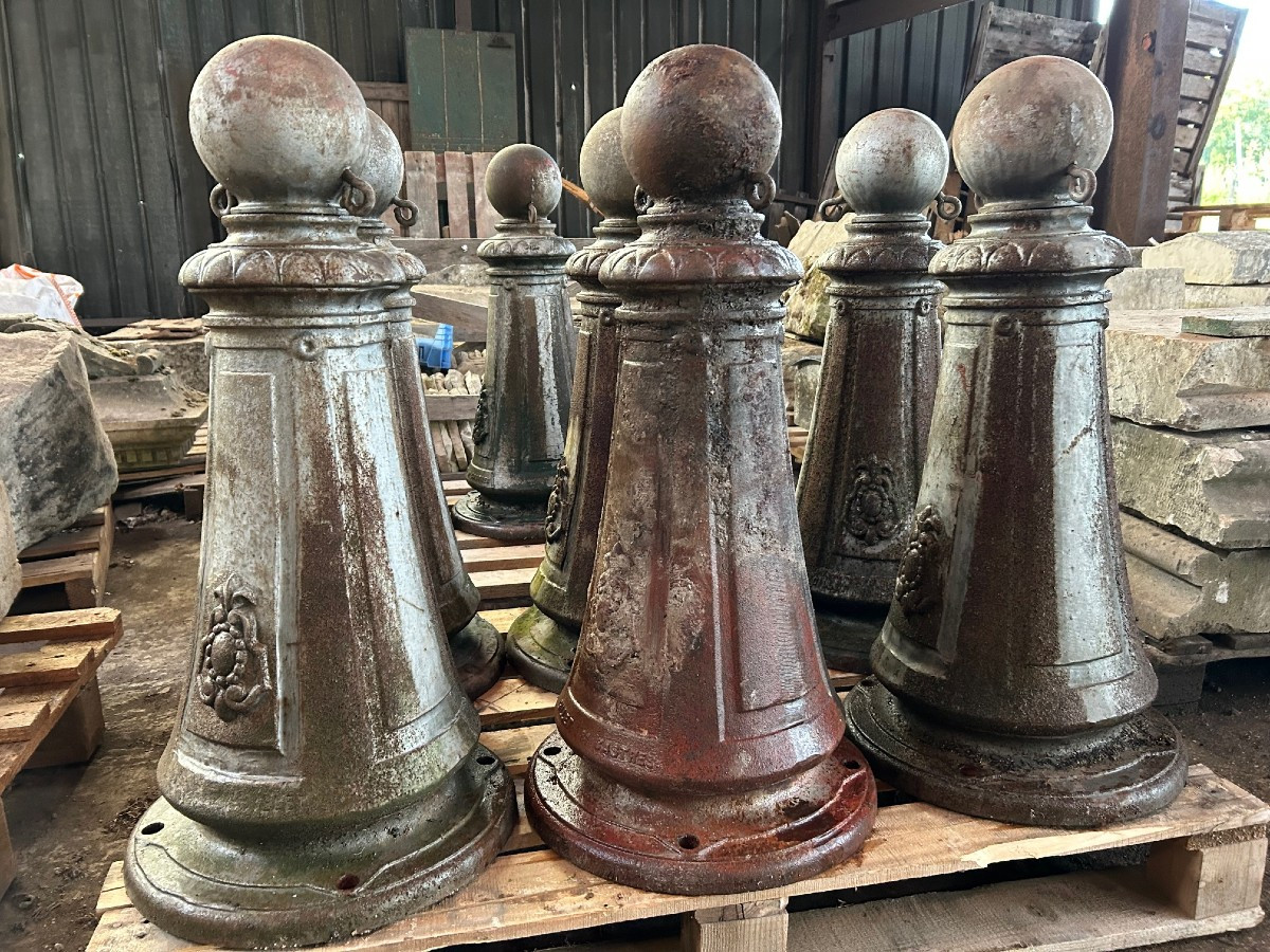 9 Cast Iron Parking Bollars - Paris, Place d'Italie - Circa 1880