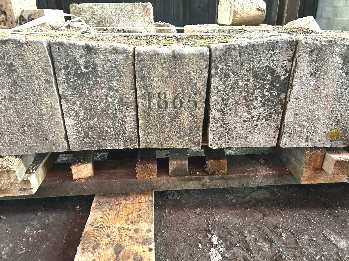 Barn Vault - Dated 1865 - Langres Limestone-photo-3