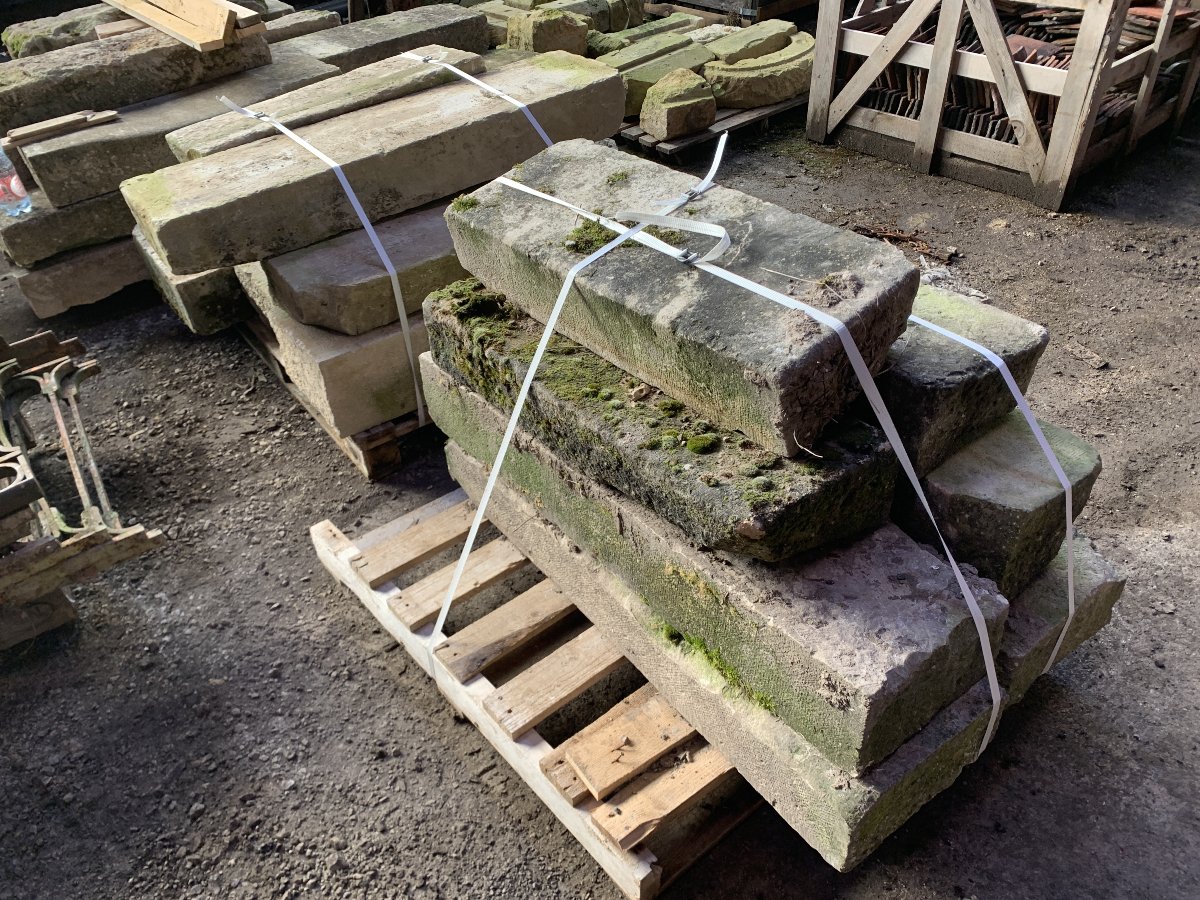 Indoor Or Outdoor Stairs - 17th Or 18th Century -photo-1