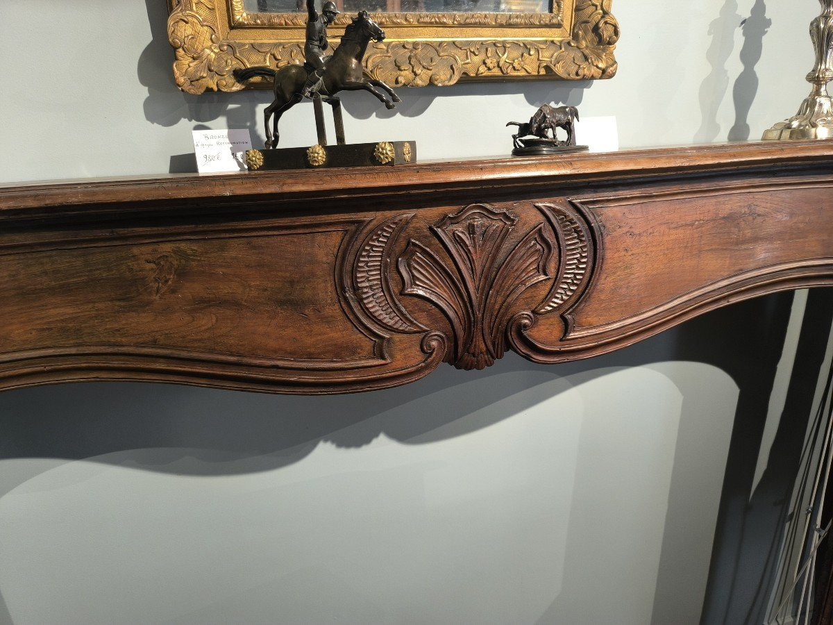 Very Rare (on The Market) Provençal Castle Fireplace In Walnut From The 15th Century-photo-4